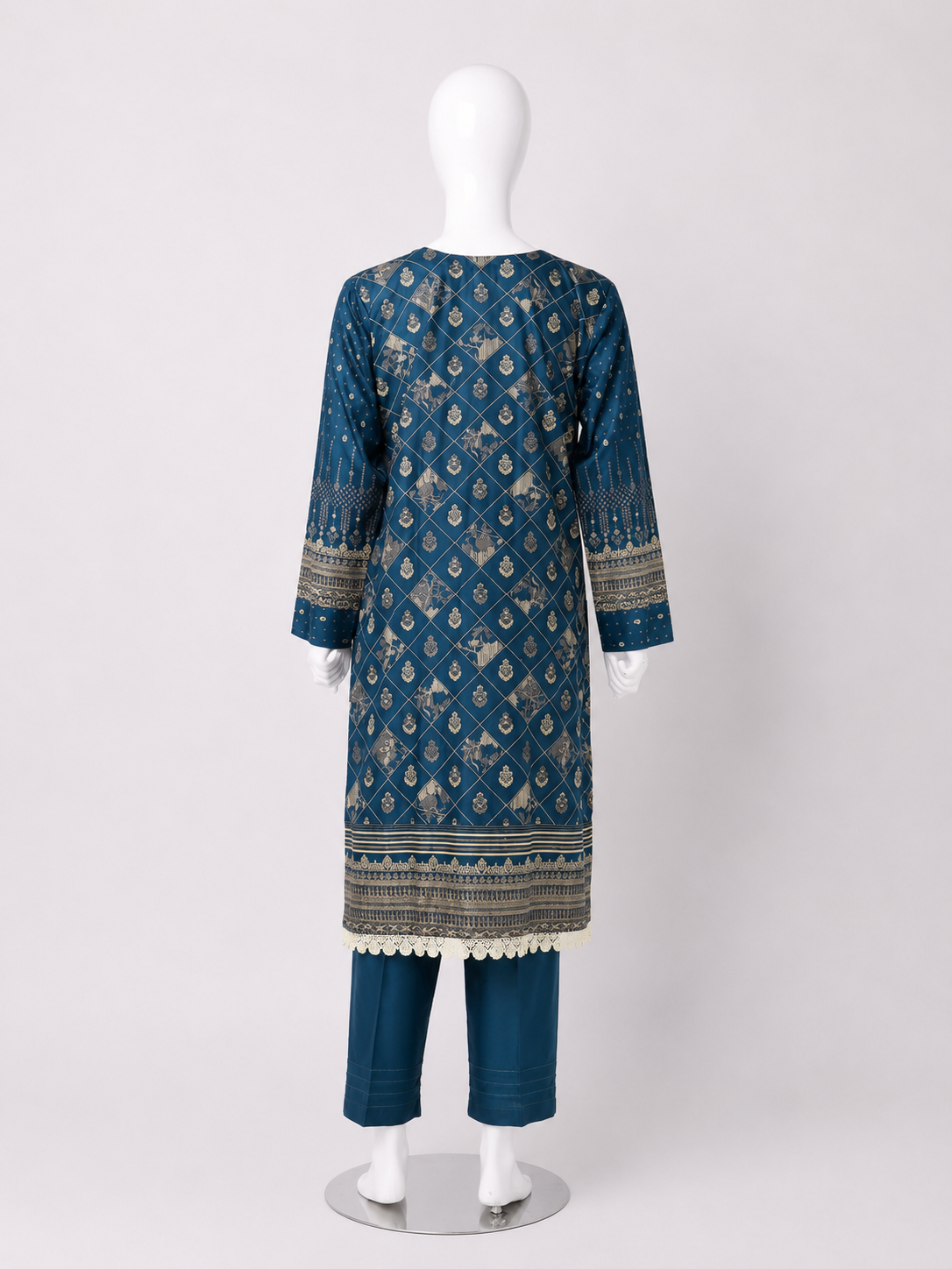 Royal Chunri Net 3-Piece Festive Suit – Gold Block-Printed Geometric Silhouette Collection - Image 4